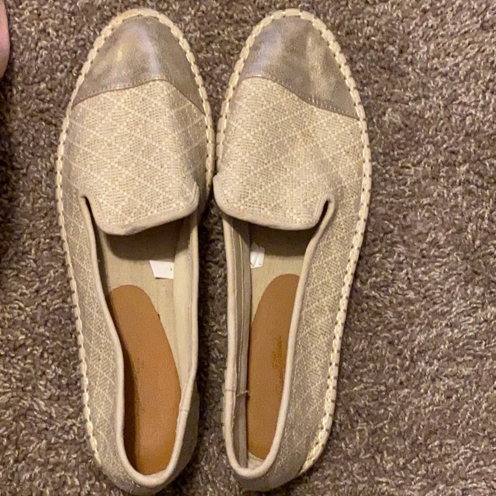 Gold tip flats